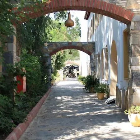 Toloman Bitez Park Ξενοδοχείο 3*