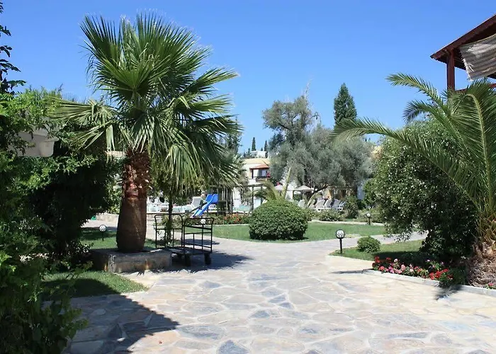 Toloman Bitez Park Ξενοδοχείο