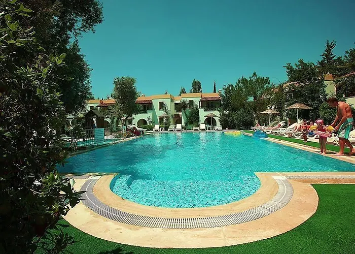 Ξενοδοχείο Toloman Bitez Park 3*